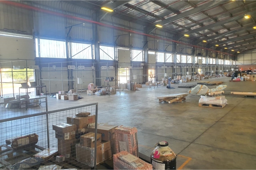 To Let commercial Property for Rent in Coega Eastern Cape